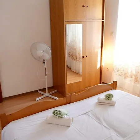 Apartman Marina Betina (Sibenik-Knin)